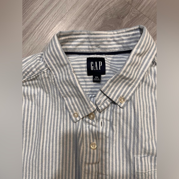 GAP‎ Striped Button-Up Shirt - Picture 6 of 7